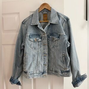 NWOT GAP DENIM JACKET XL TALL
